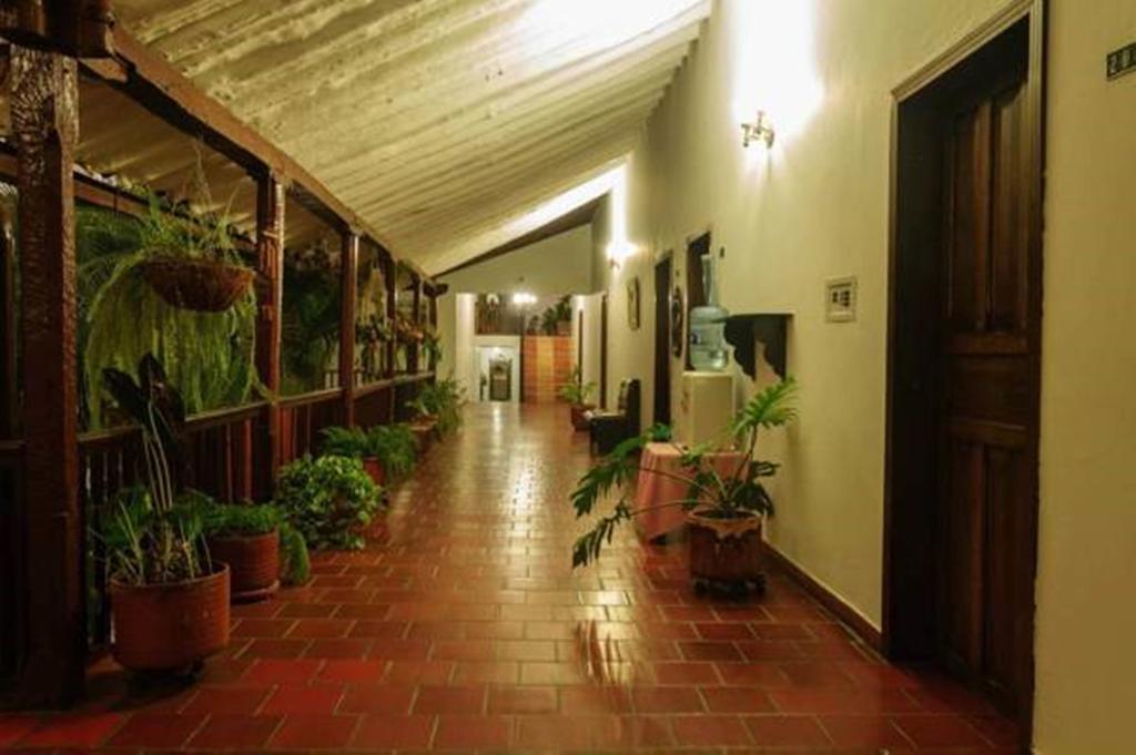 Hotel Las Nieves Giron Bilik gambar