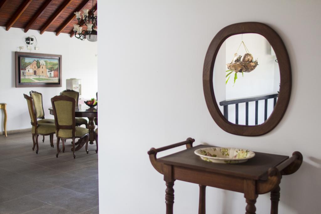 Hotel Las Nieves Giron Luaran gambar